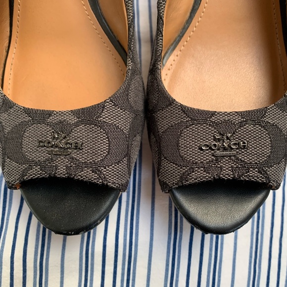 Coach wedge heels - Picture 3 of 3